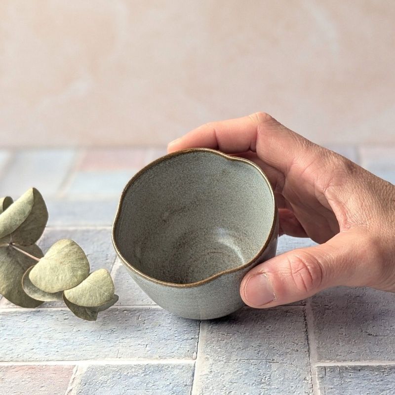 Tasse à expresso fleur - La ligne céramique Tasse à expresso fleur - La ligne céramique