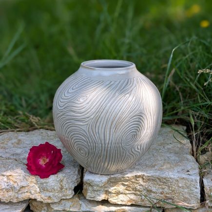 Grand vase boule bois