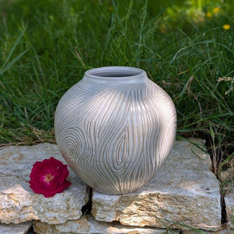 Grand vase boule bois